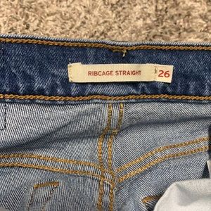 Levi’s Ribcage 26